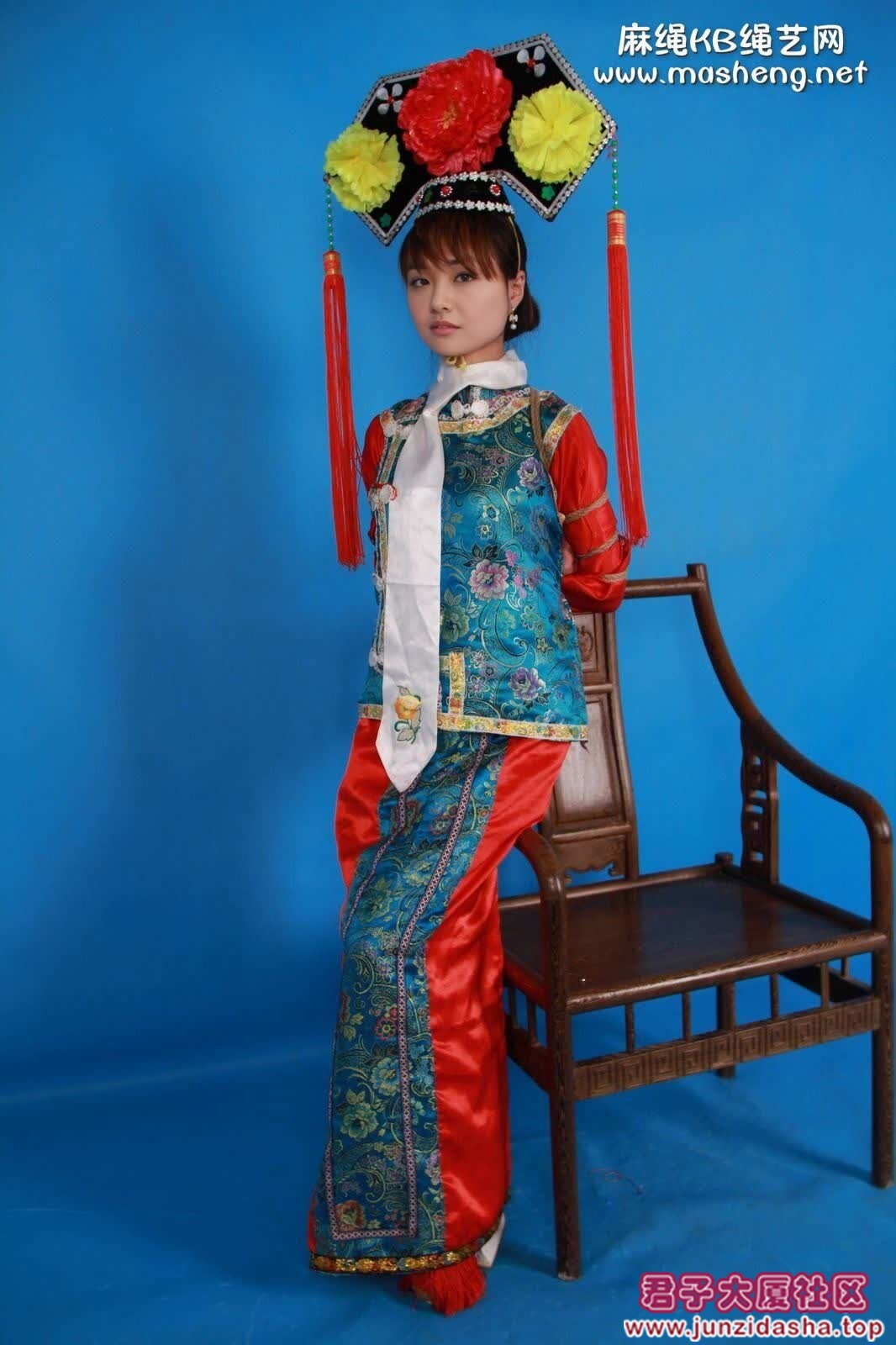 llfzhengshuang.png1707780463989_HD.jpg